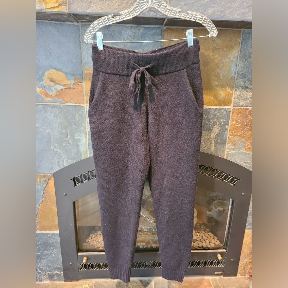 Abercrombie and Fitch Black Ribbed Super Soft Sweater Joggers Size Small New